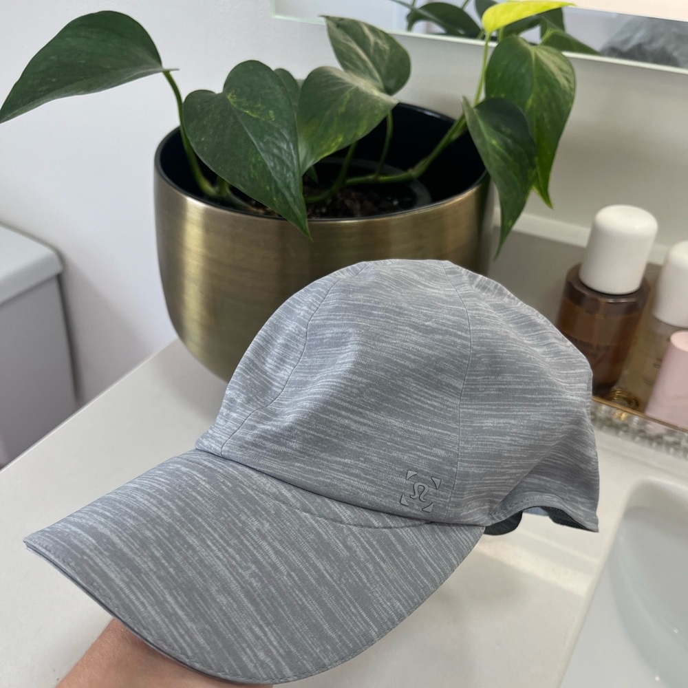 lululemon athletica Heathered Gray Hat
